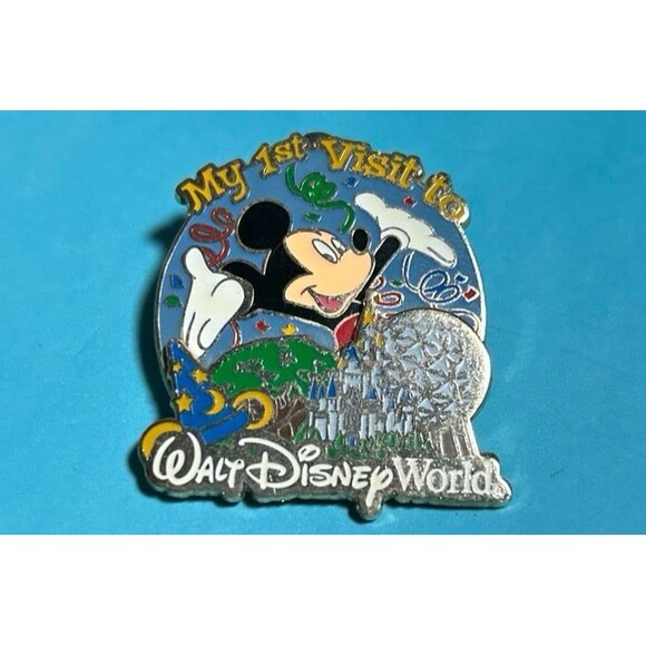 Disney Jewelry - 2009 Disney pintrader- My 1st visit to Walt Disney World